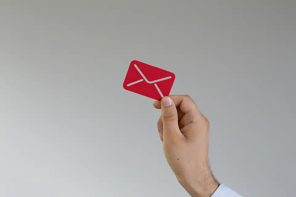 10 Email Marketing Dos and Don'ts in 2023