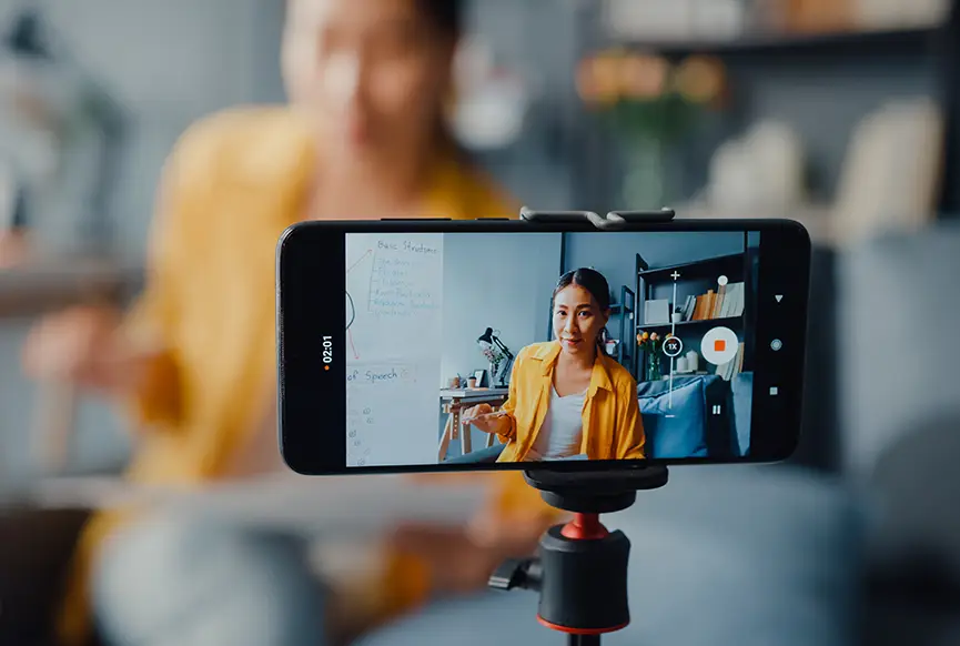 Why Short-Form Video Ads Work on TikTok and Reels